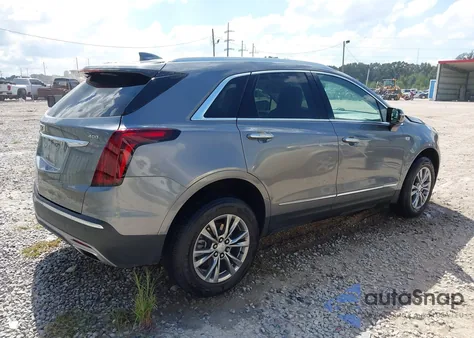 2021 Cadillac Xt5 Awd Premium Luxury z USA, uszkodzony, nr VIN 1GYKNDRS4MZ142336